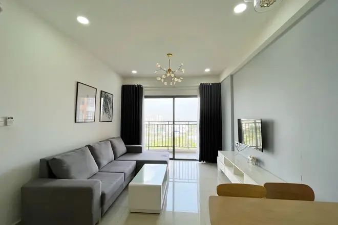 cho thuê full nội thất căn 3 phòng ngủ The Sun Avenue giá 19 triệu căn góc