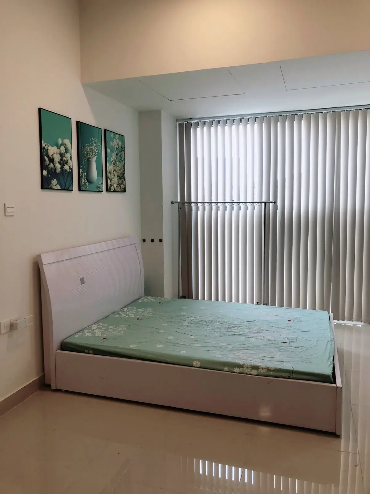 Cho thuê studio full nội thất giá 10 triệu bao phí 40m2 view yên tĩnh