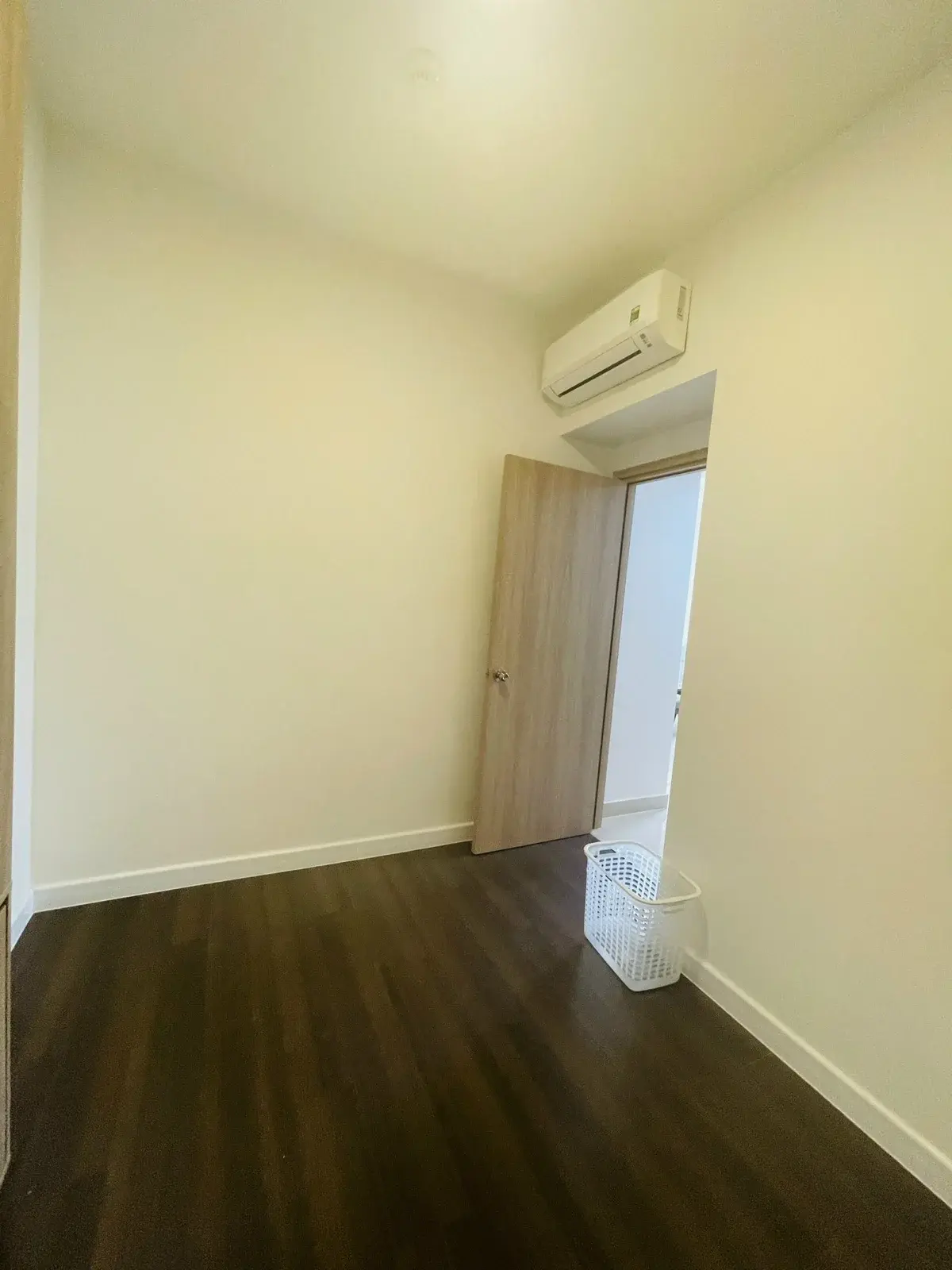 Cho thuê căn hộ 1pn+1 full nội thất giá 14 triệu view sông mát mẻ đón gió vào nhà