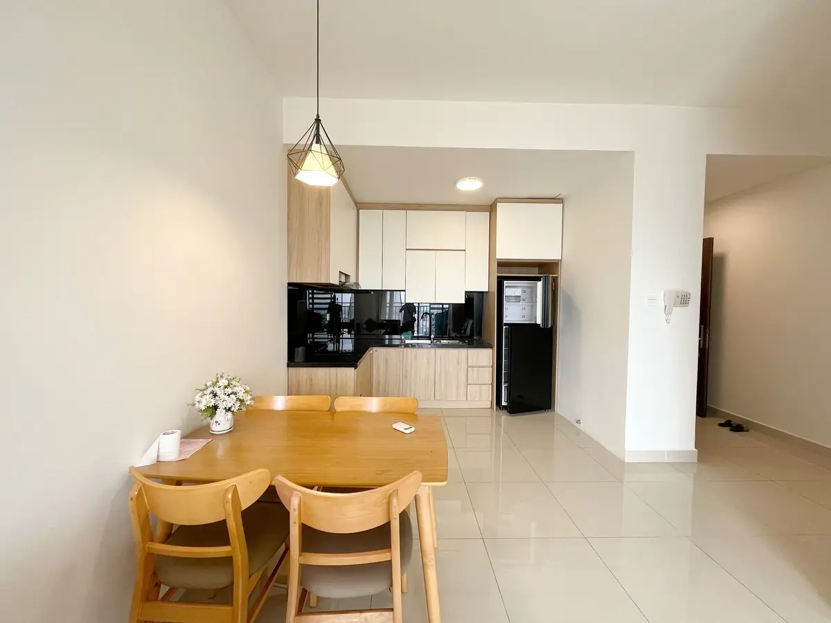 Bán The Sun Avenue căn 2pn giá 5 tỷ bao hết nhà full nội thất sẵn hợp đồng thuê