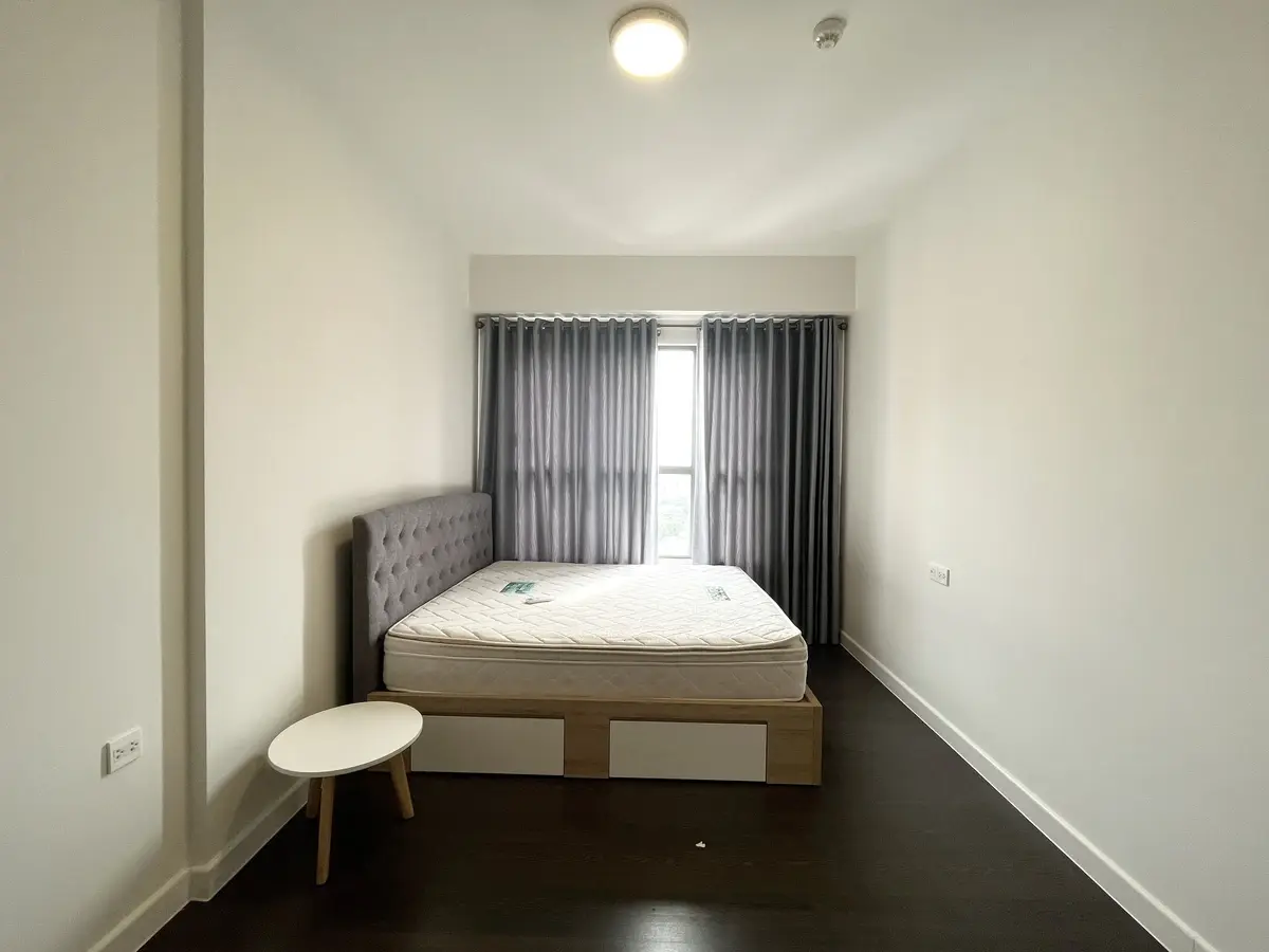 Bán The Sun Avenue căn 2pn giá 5 tỷ bao hết nhà full nội thất sẵn hợp đồng thuê