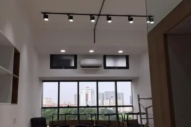 Văn phòng full bàn ghế The Sun Avenue giá 10 triệu bao phí 40m2 tháp trung tâm