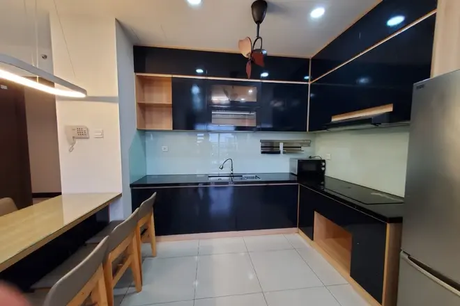 Cho thuê căn hộ 2pn nội thất đầy đủ giá 17 triệu/ tháng 72m2 view Mai Chí Thọ