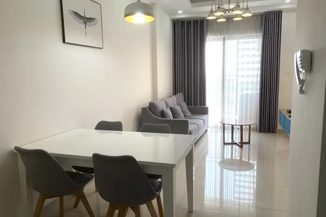 Cho thuê 1 phòng ngủ nội thất full nhà sạch giá TỐT 13,5 triệu bao phí view sông