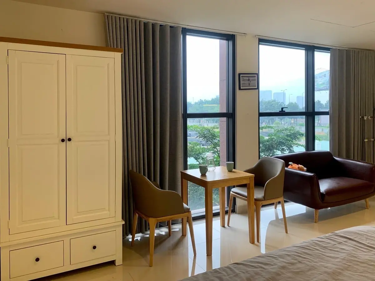 Studio cho thuê đầy đủ nội thất giá 10 triệu diện tích 31m2 - The Sun Avenue