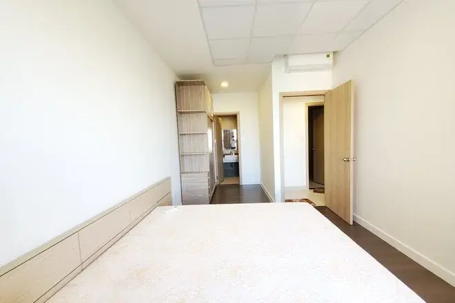 Cho thuê căn hộ 2pn nội thất cơ bản giá 14 triệu view Mai Chí Thọ tầng cao mát