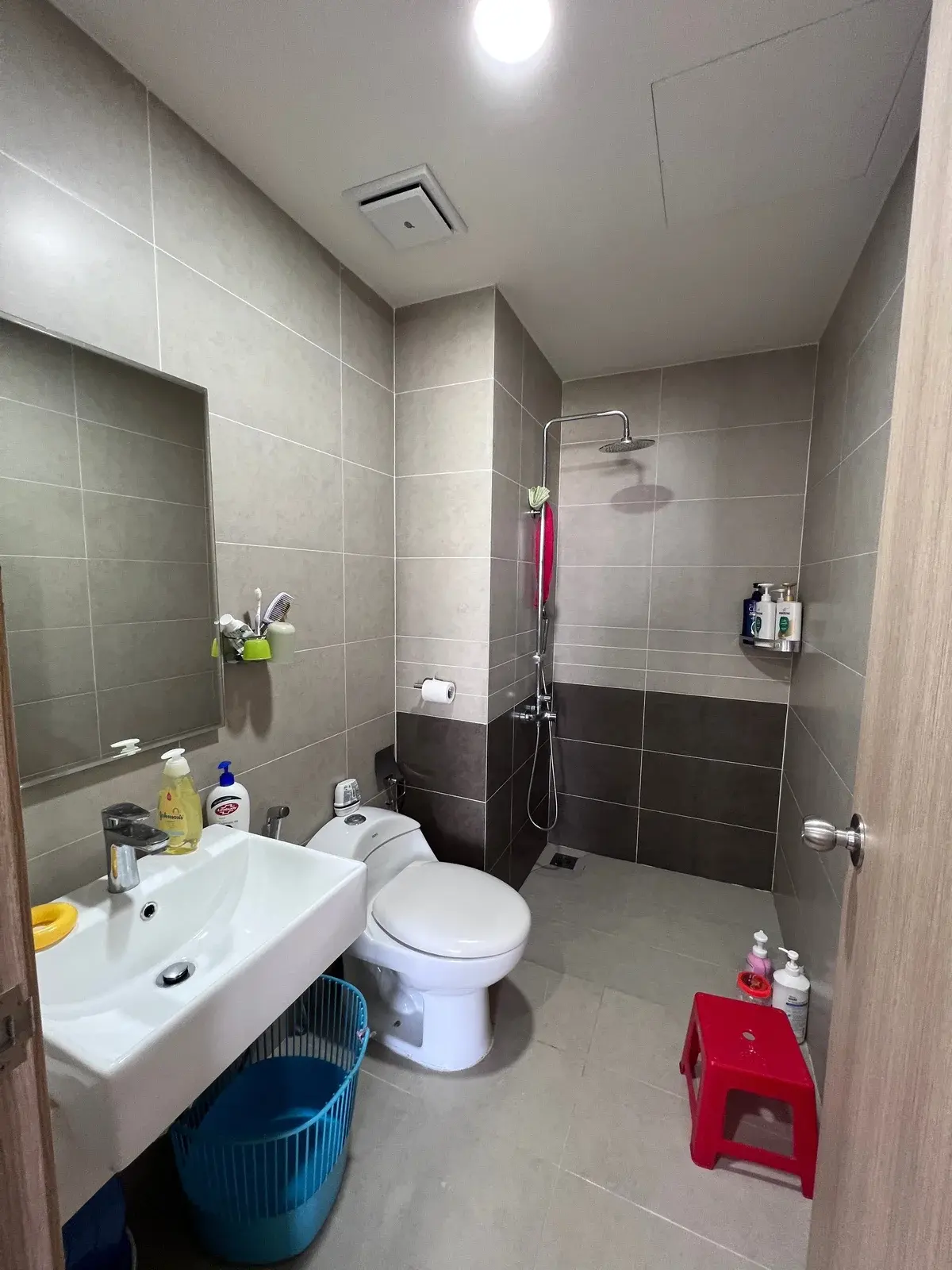 Chuyển nhượng căn hộ 2 phòng ngủ The Sun Avenue 4,85 tỷ view đẹp