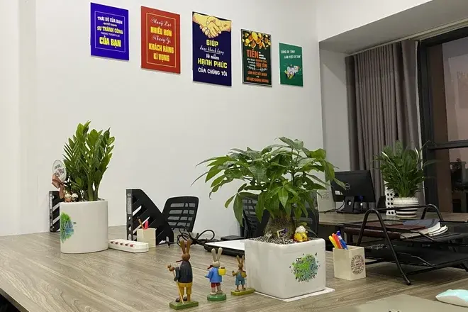 Văn phòng The Sun Avenue cho thuê 11 triệu diện tích 44m2 full bàn ghế