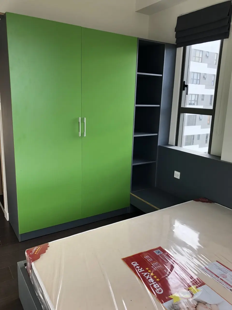 Mua bán căn hộ 2pn+1 The Sun Avenue sẵn hợp đồng thuê 4,6 tỷ full nội thất