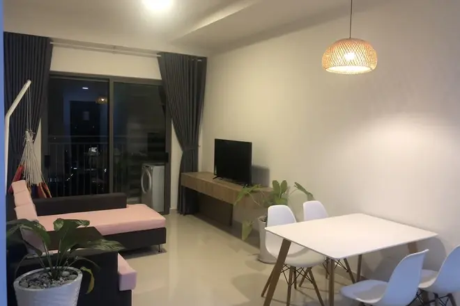 Mua bán căn hộ 2pn+1 The Sun Avenue sẵn hợp đồng thuê 4,6 tỷ full nội thất