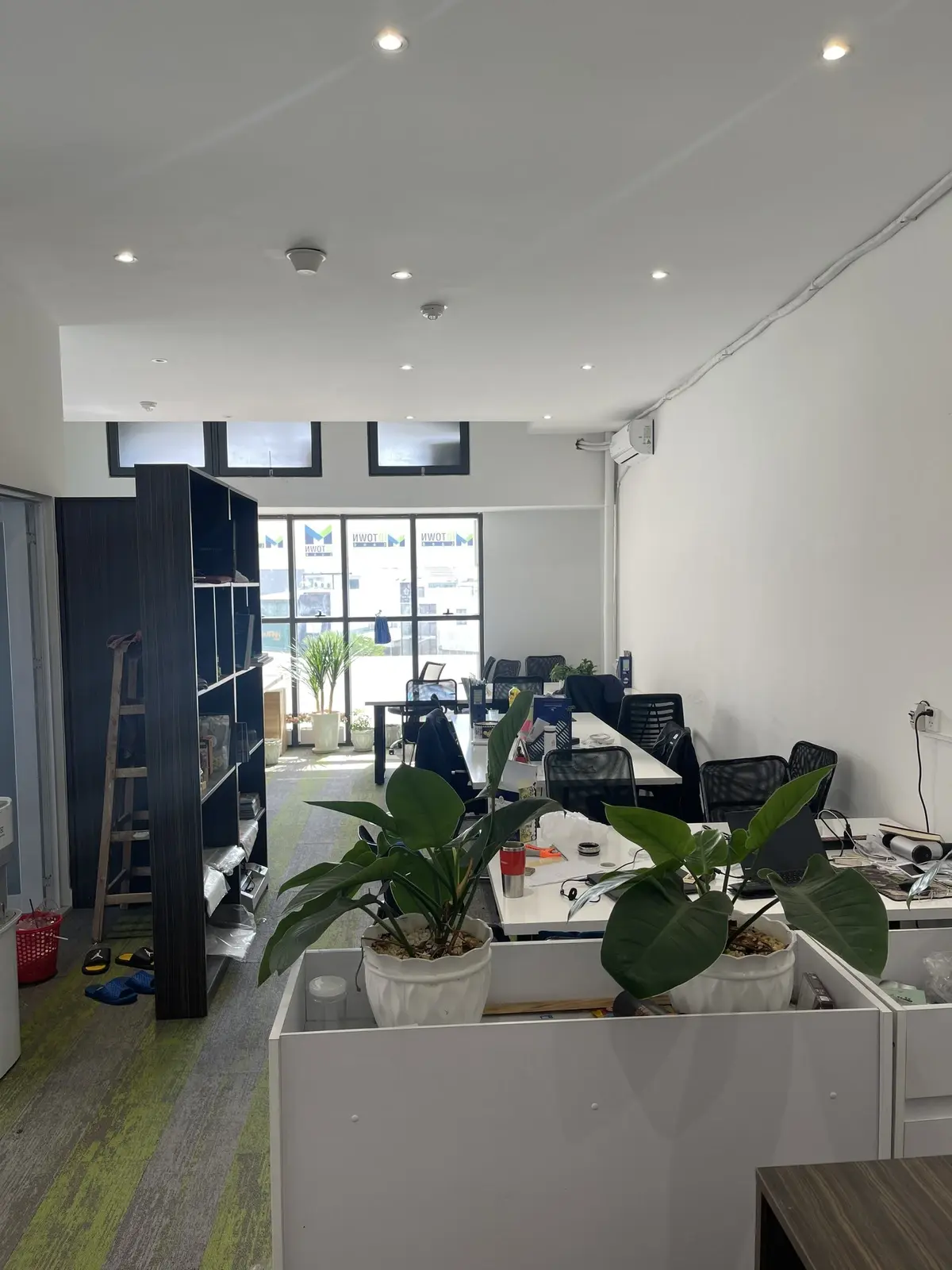 Cho thuê Officetel The Sun Avenue diện tích 62m2 căn góc giá 13 triệu/ tháng Quận 2