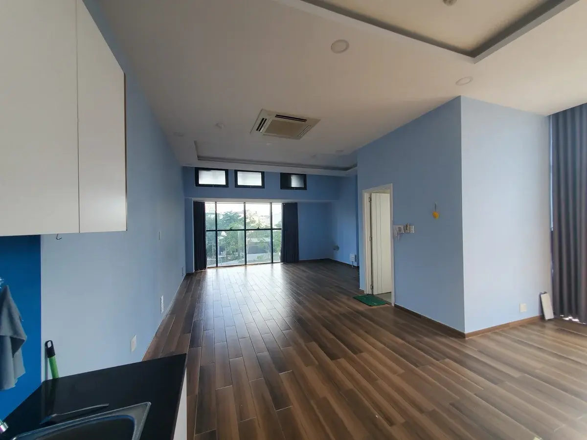 Cho thuê văn phòng The Sun Avenue giá 13 triệu bao phí 56m2 san gỗ full căn đẹp