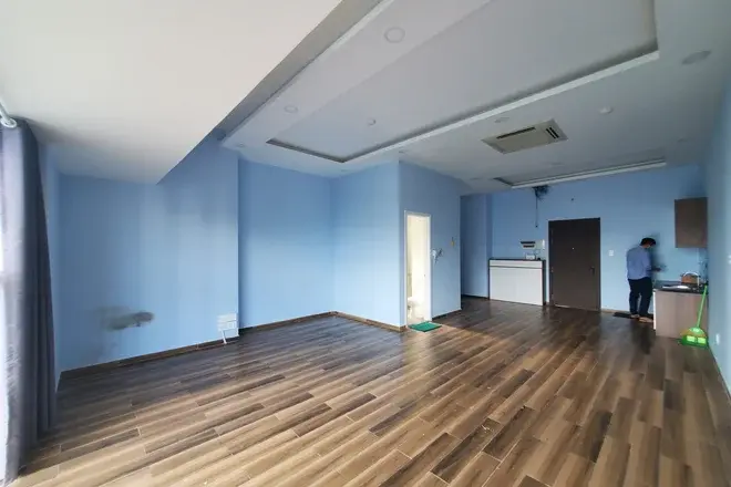 Cho thuê văn phòng The Sun Avenue giá 13 triệu bao phí 56m2 san gỗ full căn đẹp