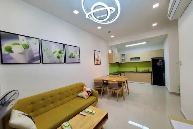 Cho thuê 2 phòng ngủ nội thất full nhà sạch mới giá 17 triệu bao phí view sông