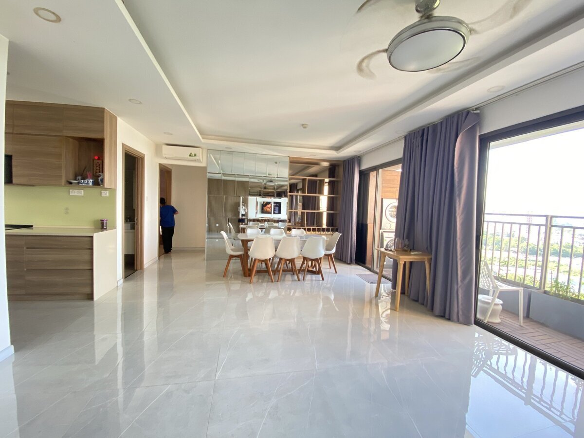 Cho thuê 2pn The Sun Avenue giá 17,5 triệu 89m2 view thoáng mát