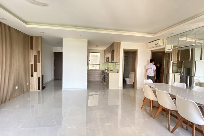 Cho thuê 2pn The Sun Avenue giá 17,5 triệu 89m2 view thoáng mát