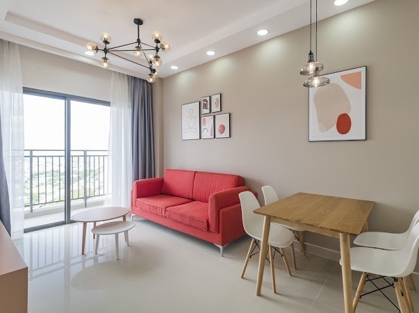 Cho thuê 2PN Nhà mới, tone sáng, lầu cao view sông The Sun Avenue Quận 2