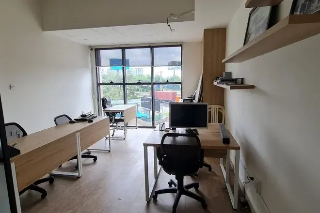 Cho thuê văn phòng full bàn ghế giá 10 triệu bao phí diện tích 35m2