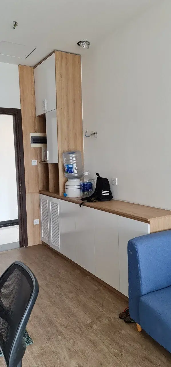 Cho thuê văn phòng full bàn ghế giá 10 triệu bao phí diện tích 35m2