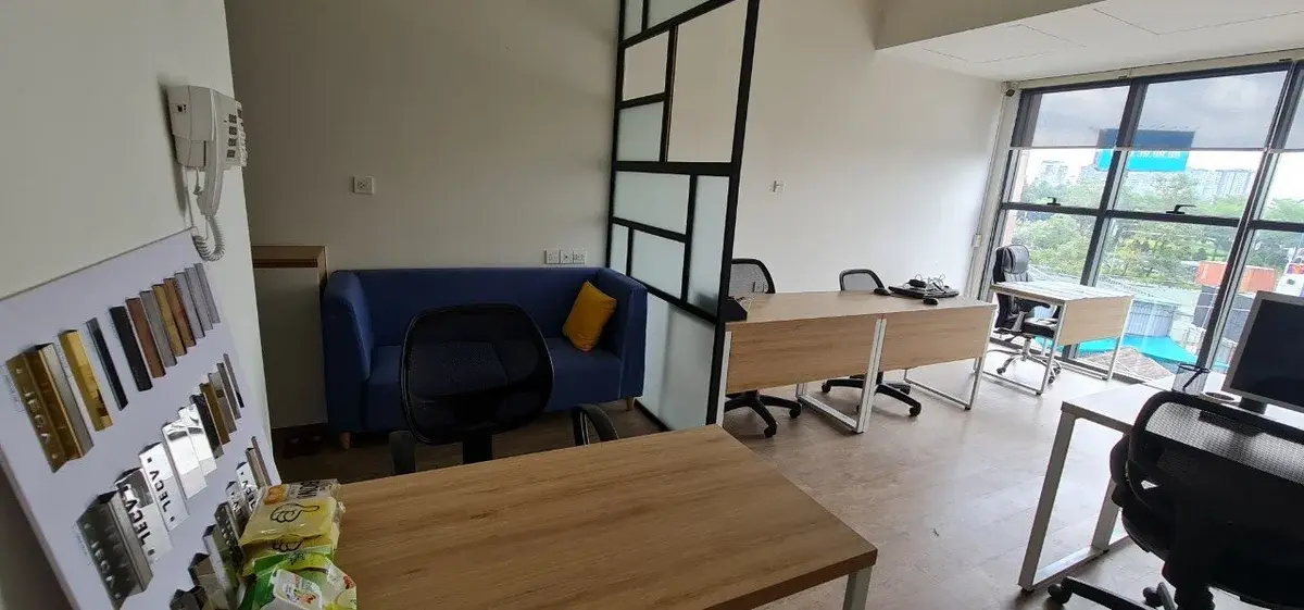 Cho thuê văn phòng full bàn ghế giá 10 triệu bao phí diện tích 35m2