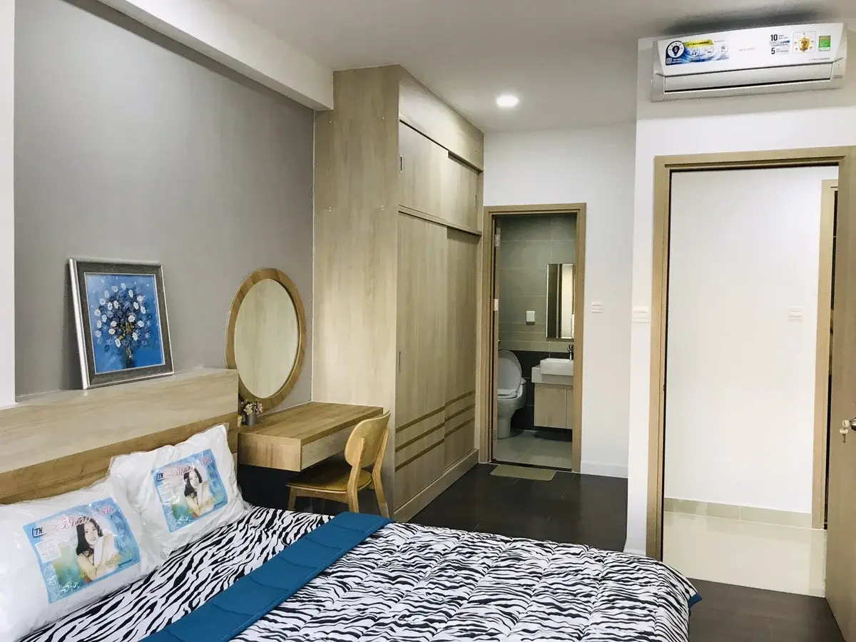 Cho thuê 2pn The Sun Avenue giá 17 triệu bao phí 76m2 view sông mát mẻ