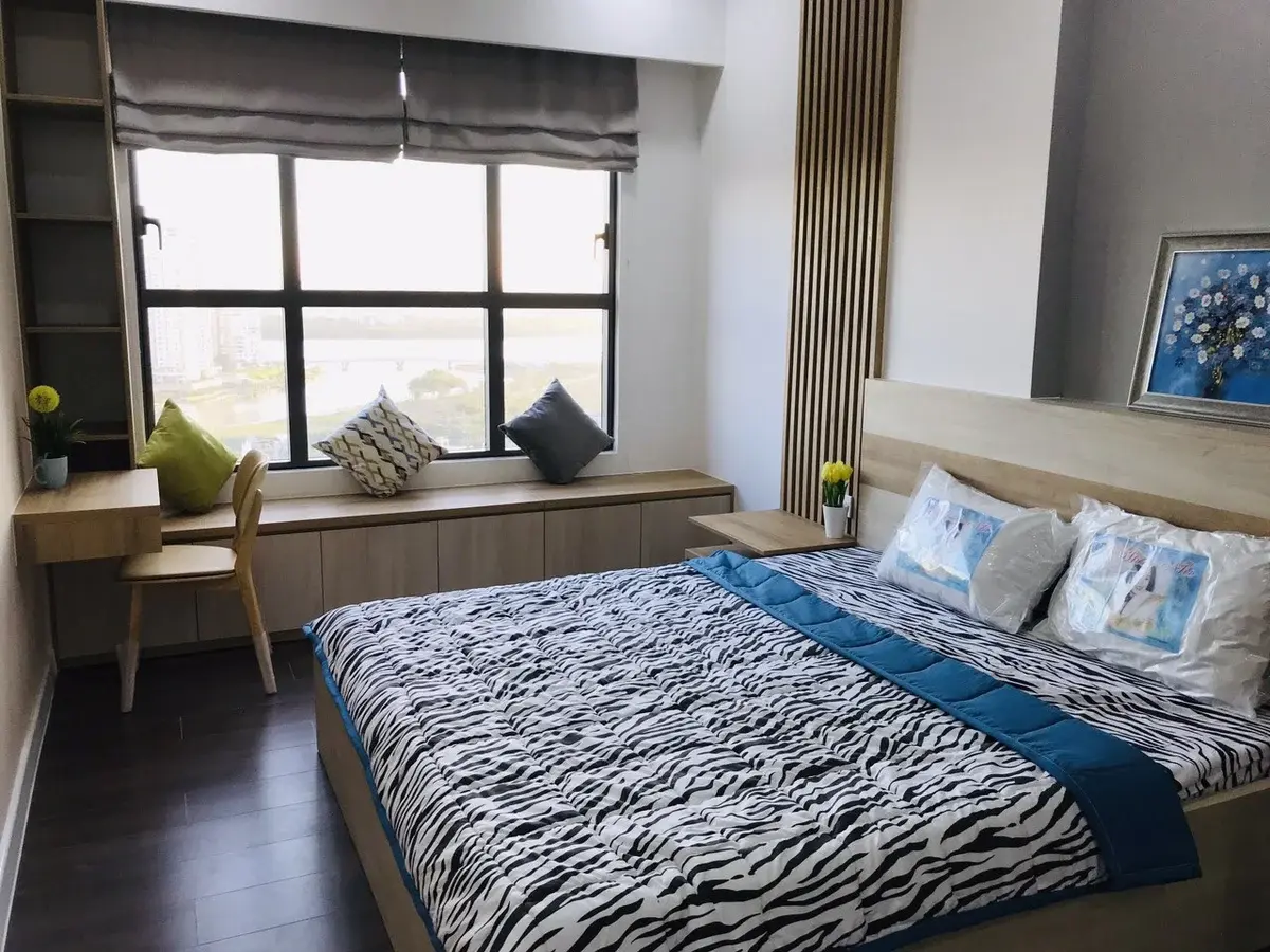 Cho thuê 2pn The Sun Avenue giá 17 triệu bao phí 76m2 view sông mát mẻ