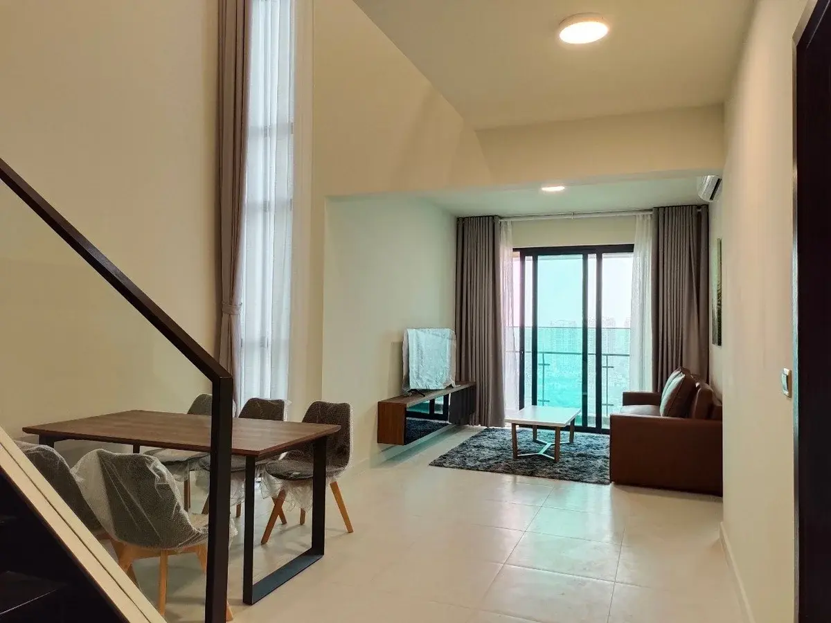 Cho thuê căn 3PN diện tích 133m2 sky Loft Duplex giá 35 triệu Feliz En Vista