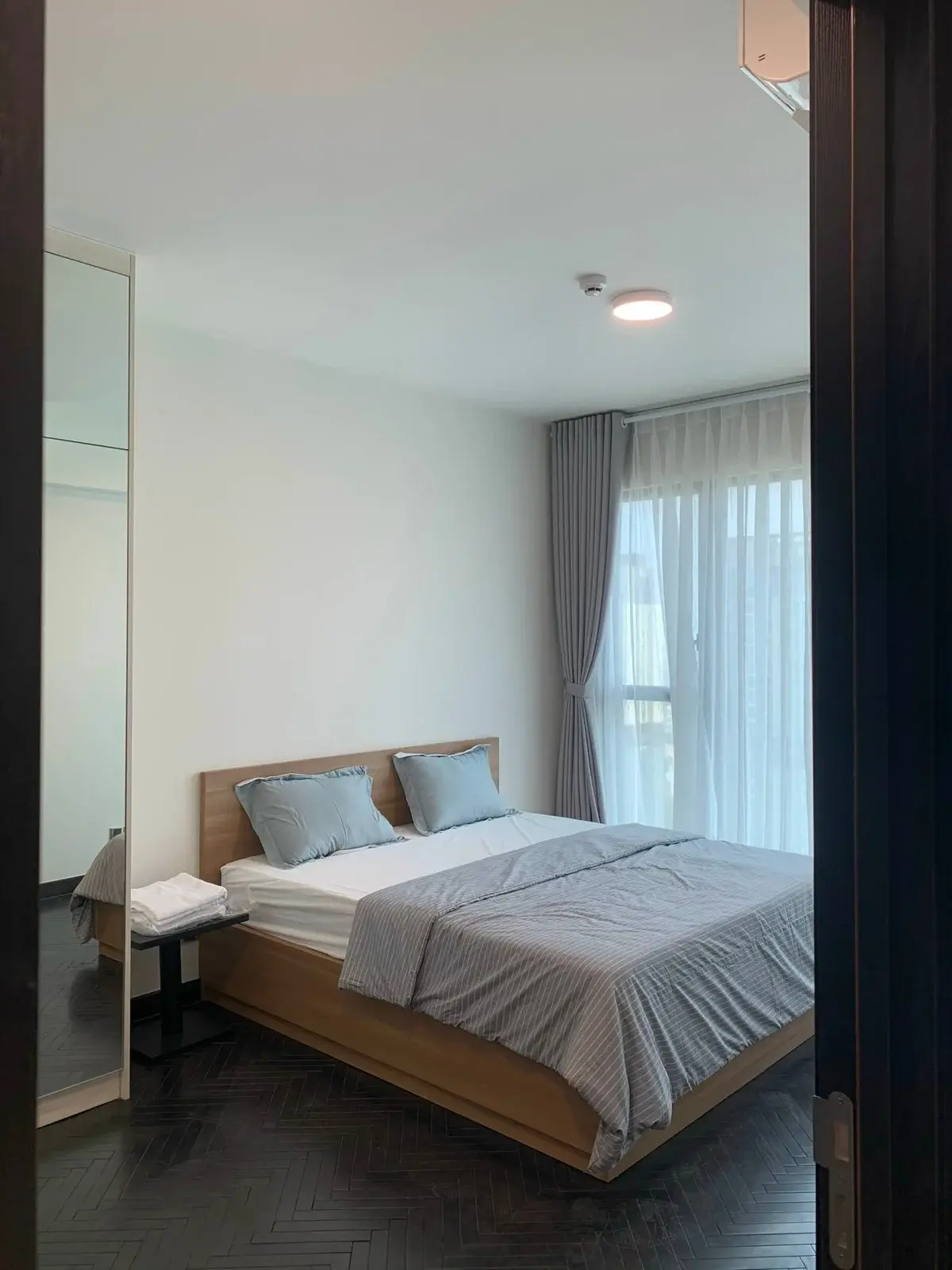 Cho thuê căn 3PN diện tích 133m2 sky Loft Duplex giá 37 triệu Feliz En Vista