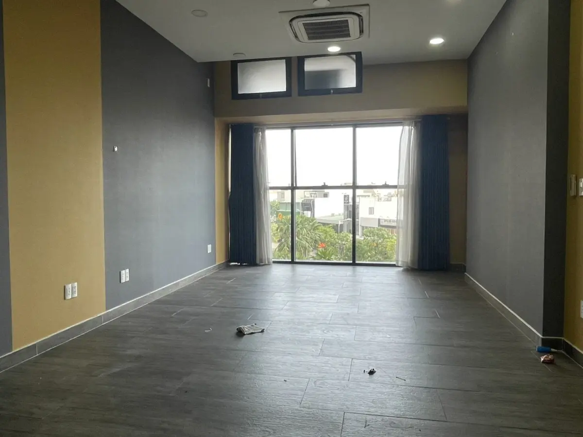 Cho Thuê Officetel 44m2 Nội Thất cơ bản có máy lạnh âm Trần The Sun Avenue