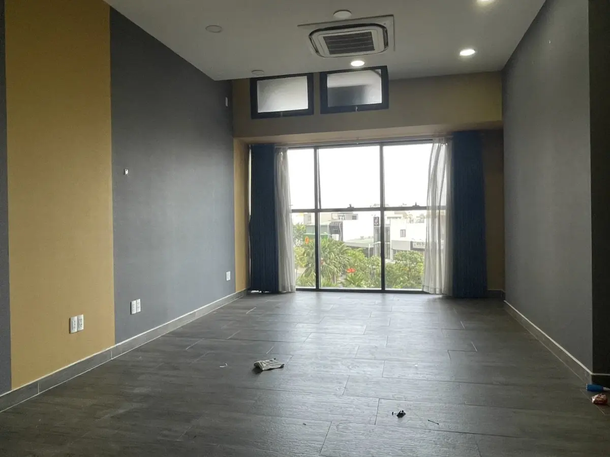 Cho Thuê Officetel 44m2 Nội Thất cơ bản có máy lạnh âm Trần The Sun Avenue