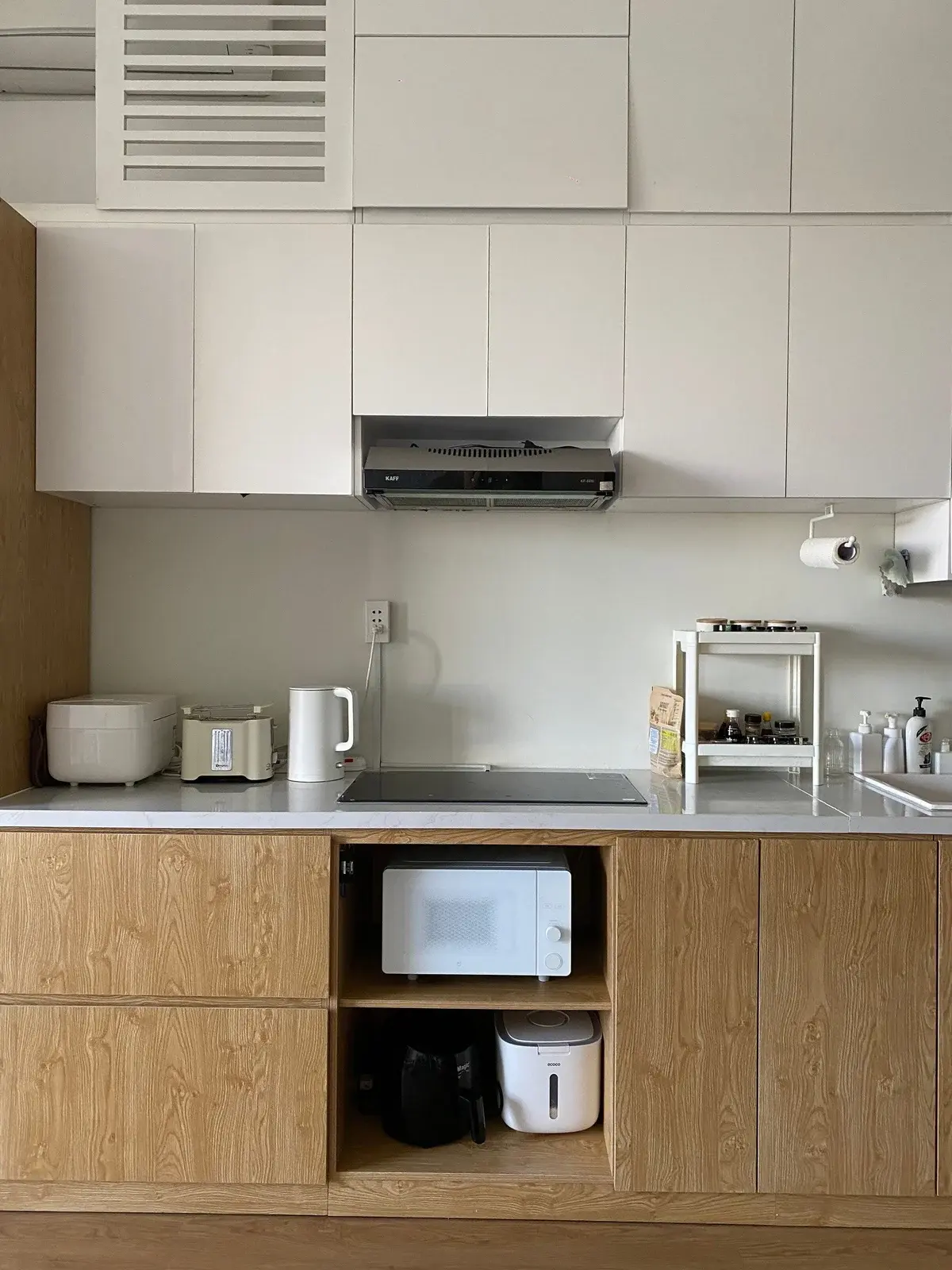 Tìm gia chủ mới cho em studio siêu đẹp giá 2 tỷ 34m2 nội thất decor tone trắng