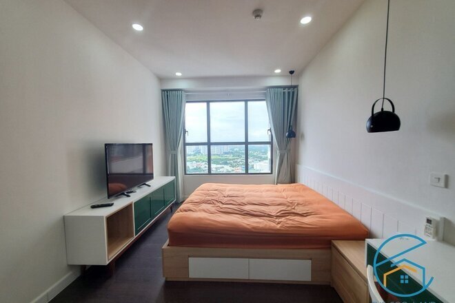 Cho thuê 2pn The Sun Avenue giá 17,5 triệu bao phí 72m2 view thoáng mát