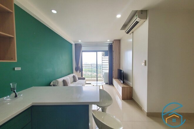 Cho thuê 2pn The Sun Avenue giá 17,5 triệu bao phí 72m2 view thoáng mát