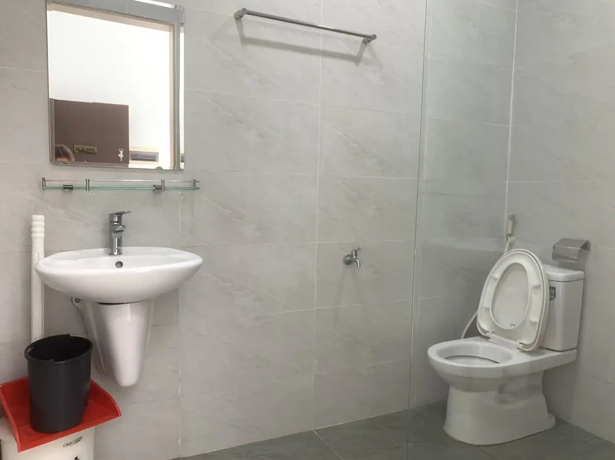 Officetel cho thuê giá 9,5 triệu/ tháng diện tích 40m2 nội thất cơ bản The Sun Avenue