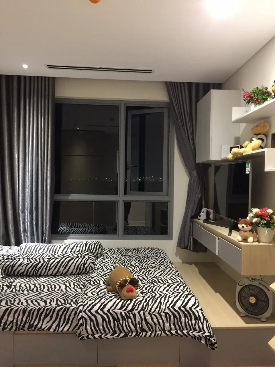 Cho thuê căn hộ 4PN Đảo Kim Cương 170m2 Full nội thất View trọn Sông Sài Gòn