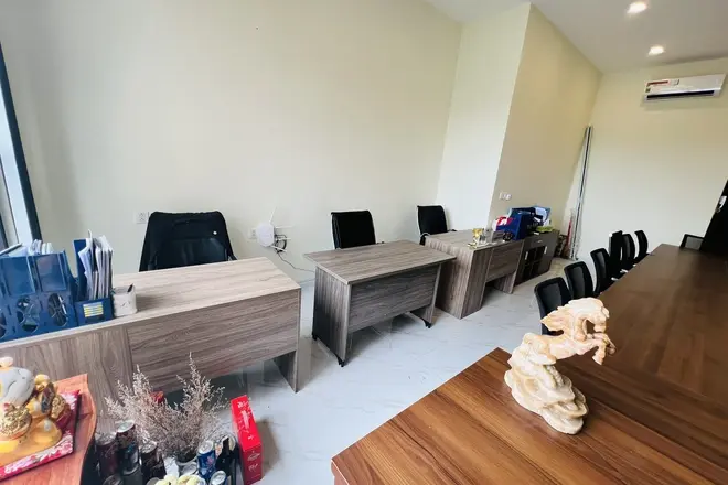 Cho thuê văn phòng tầm trung 45m2 giá 9,5 triệu/ tháng The Sun Avenue