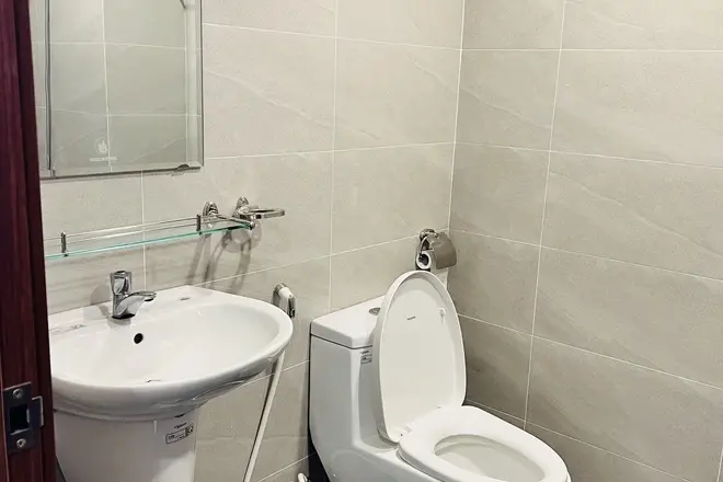 Cho thuê văn phòng tầm trung 45m2 giá 9,5 triệu/ tháng The Sun Avenue