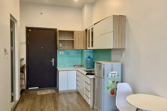 Studio The Sun Avenue cho thuê giá rất tốt 9 triệu nội thất đầy đủ, lót sàn gỗ full căn