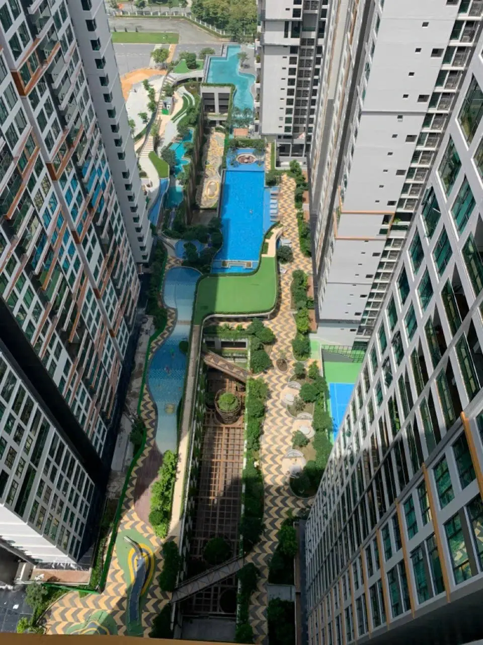 Căn hộ 2pn Giá 20 triệu nội thất full tầng cao mát mẻ view đẹp