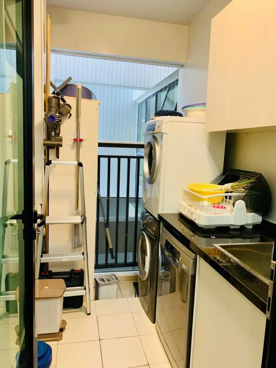 Căn hộ 2pn Giá 20 triệu nội thất full tầng cao mát mẻ view đẹp