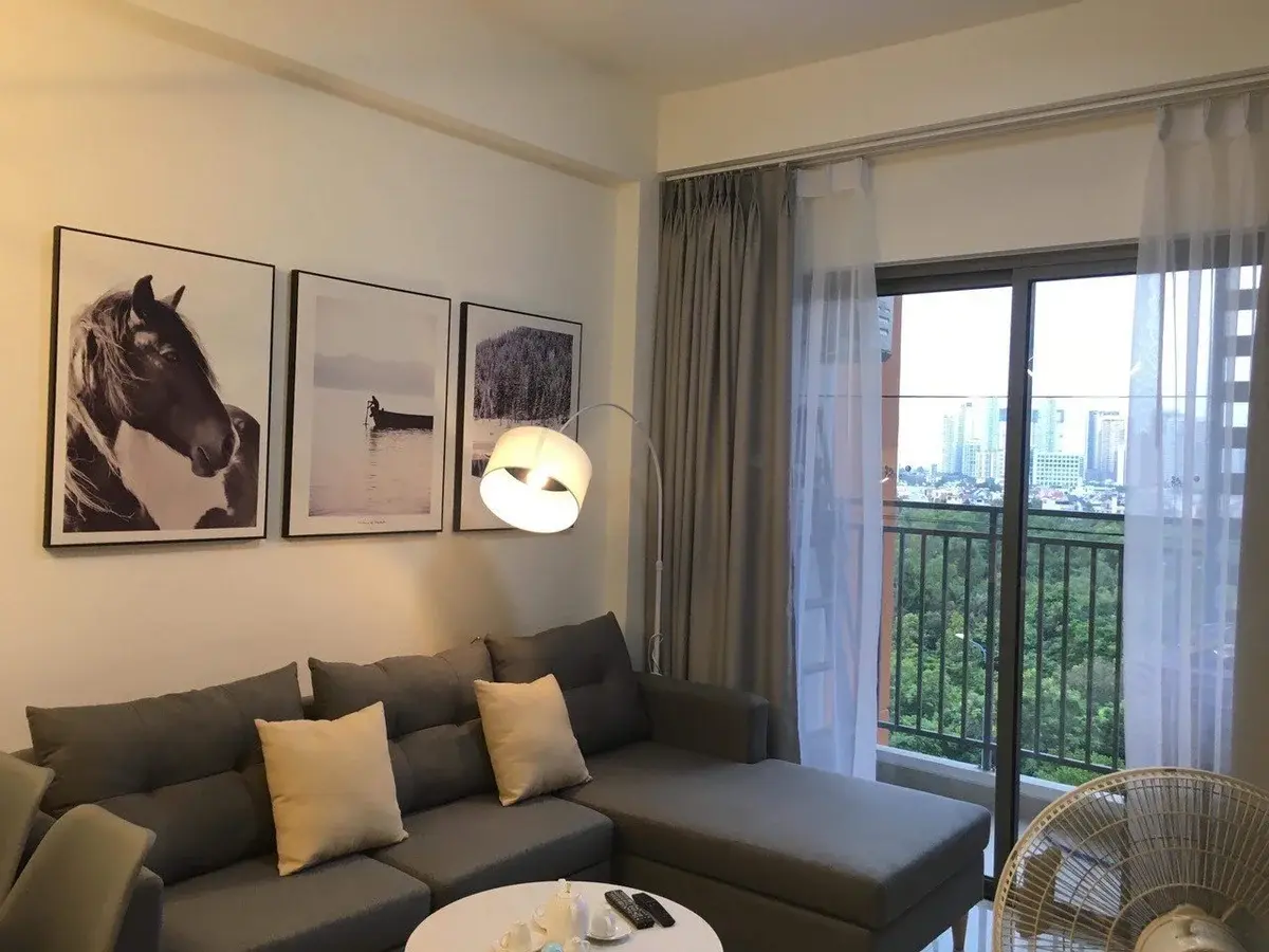 Chuyển nhượng The Sun Avenue giá 4 tỷ nội thất đầy đủ nhà đang trống sẵn 72m2