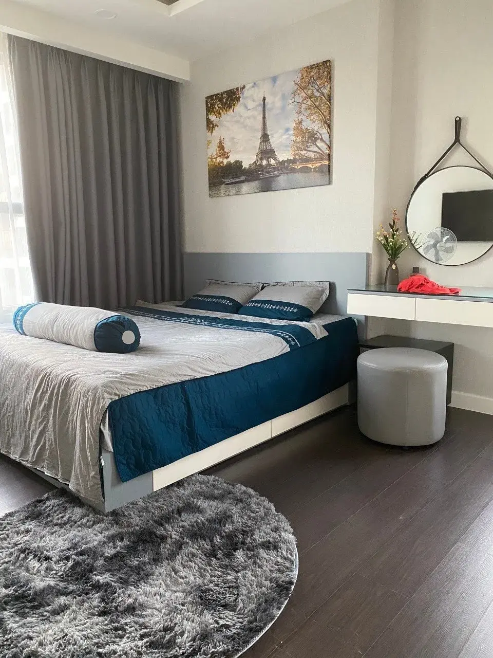 Cho thuê căn hộ 3PN full nội thất 2 mặt view hướng sông 96m2 - The Sun Avenue