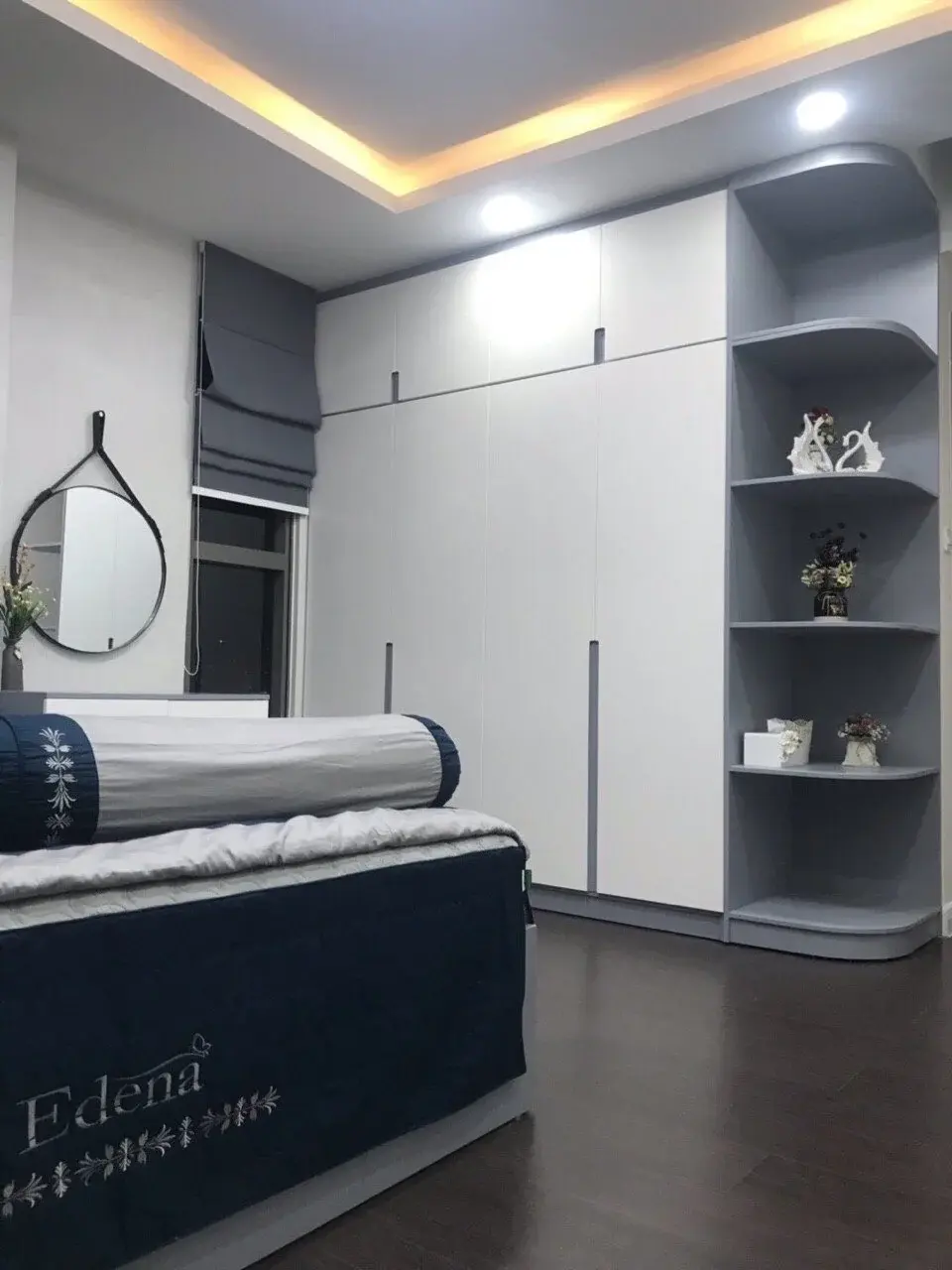 Cho thuê căn hộ 3PN full nội thất 2 mặt view hướng sông 96m2 - The Sun Avenue