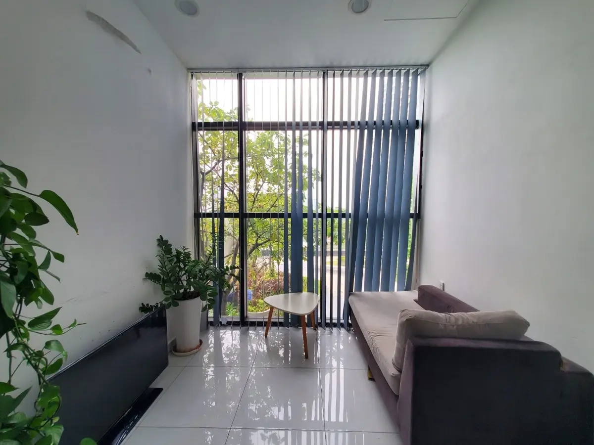 Cho thuê văn phòng 60m2 The Sun Avenue giá 14 triệu căn góc vị trí đẹp