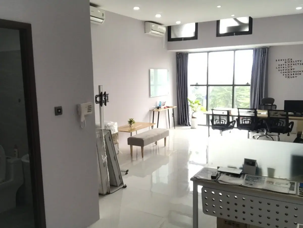 Văn phòng The Sun Avenue 44m2 giá 11 triệu nội thất thông minh khoá từ tiện lợi