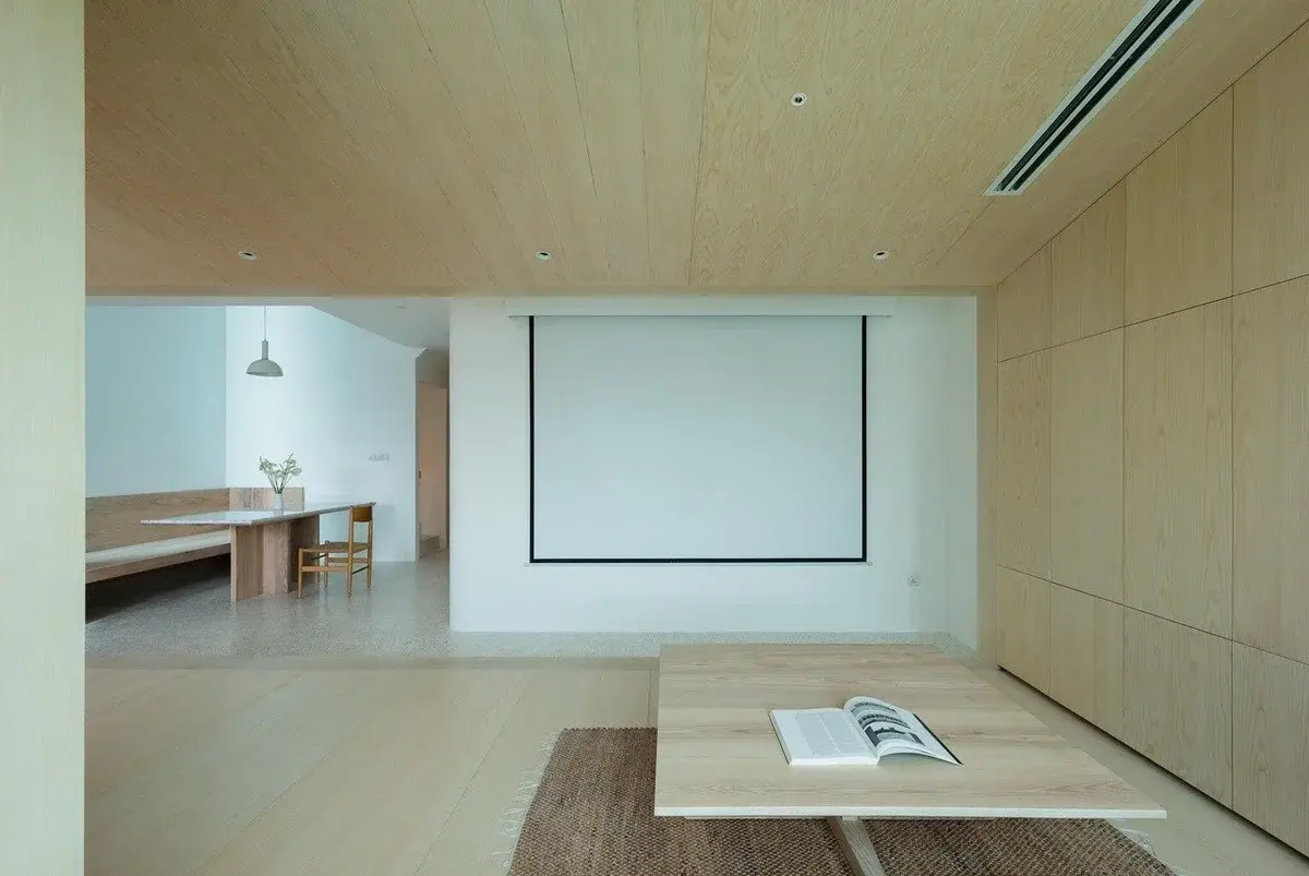 Cần bán căn 3pn Duplex Sky Loft 133m2 giá 12 tỷ thiết kế phong cách tối giản