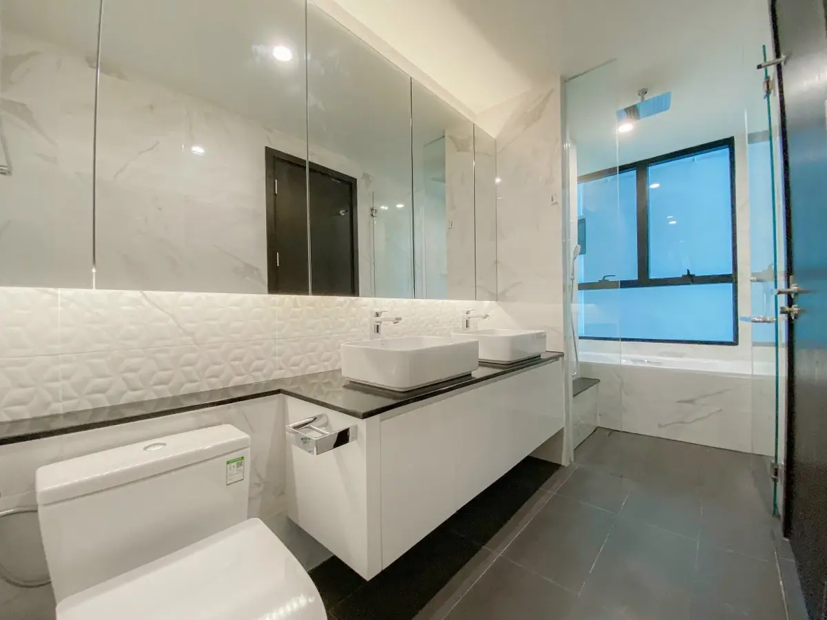 Cho thuê căn hộ Sky Villa 4PN Nội thất cơ bản đẹp tại Feliz En Vista Quận 2