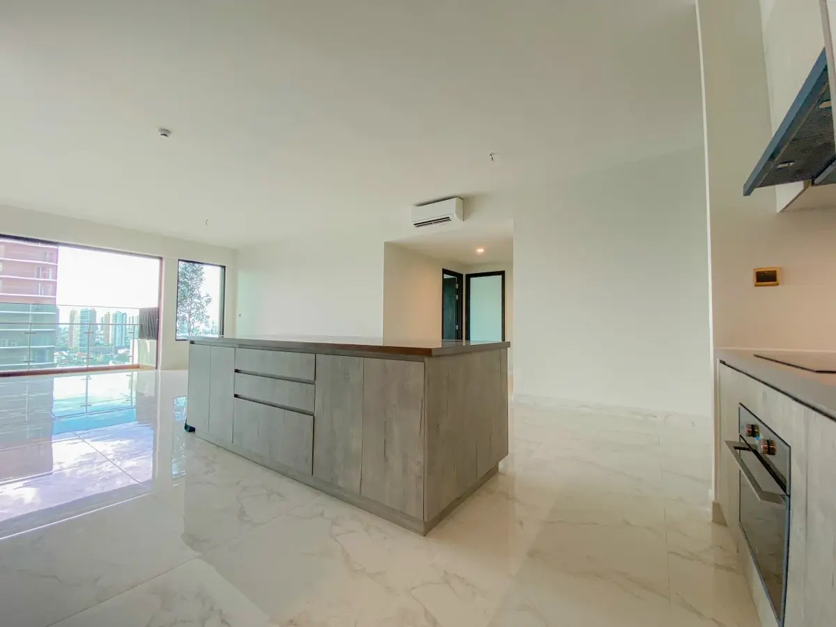 Cho thuê căn hộ Sky Villa 4PN Nội thất cơ bản đẹp tại Feliz En Vista Quận 2