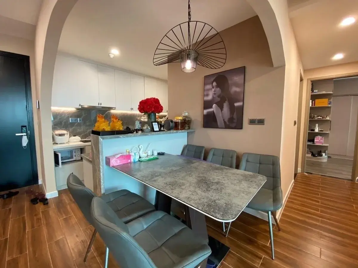 Cần bán căn 2PN chung cư cao cấp Feliz En Vista 6,5 tỷ nội thất đẹp