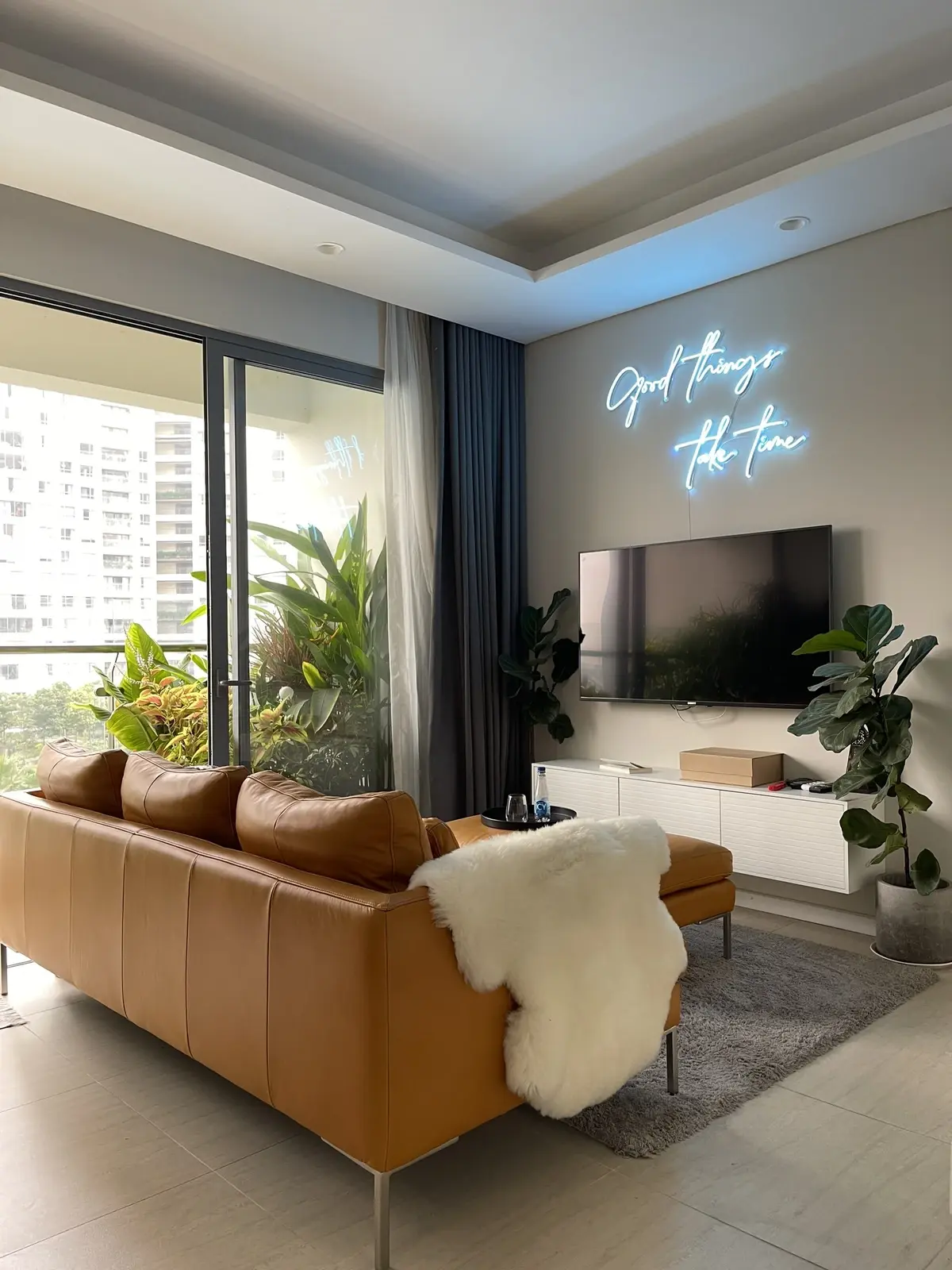 Bán căn hộ 2PN Đảo Kim Cương View trực diện hồ bơi siêu đẹp Quận 2